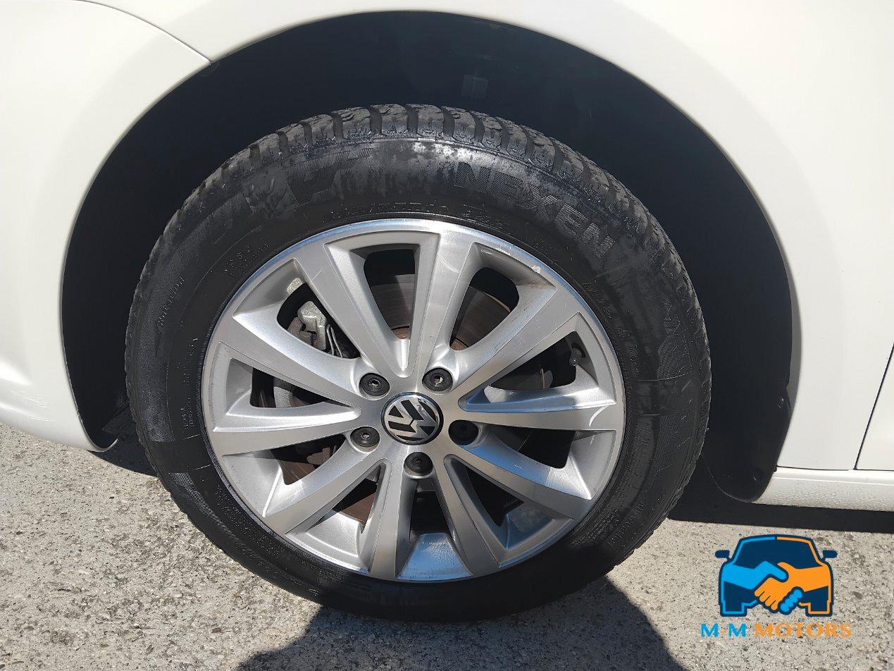 Volkswagen Touran 1.4 tsi Highline 140cv dsg 7 posti unico proprietario