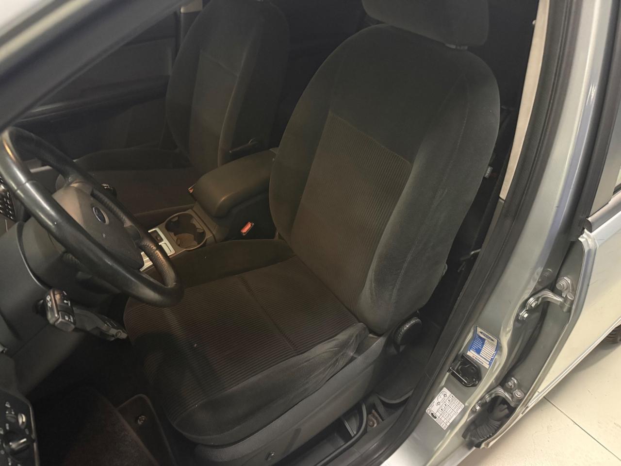 Ford Focus C-Max 1.6 TDCi (110CV) Ghia