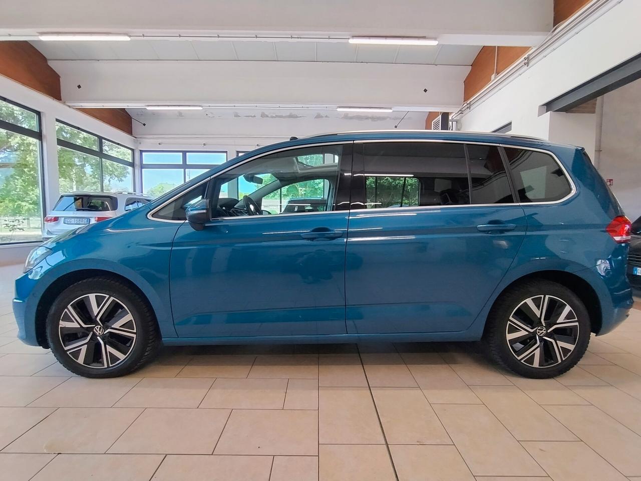 VOLKSWAGEN Touran 2.0 TDI 150CV DSG 7POSTI TETTO ACC