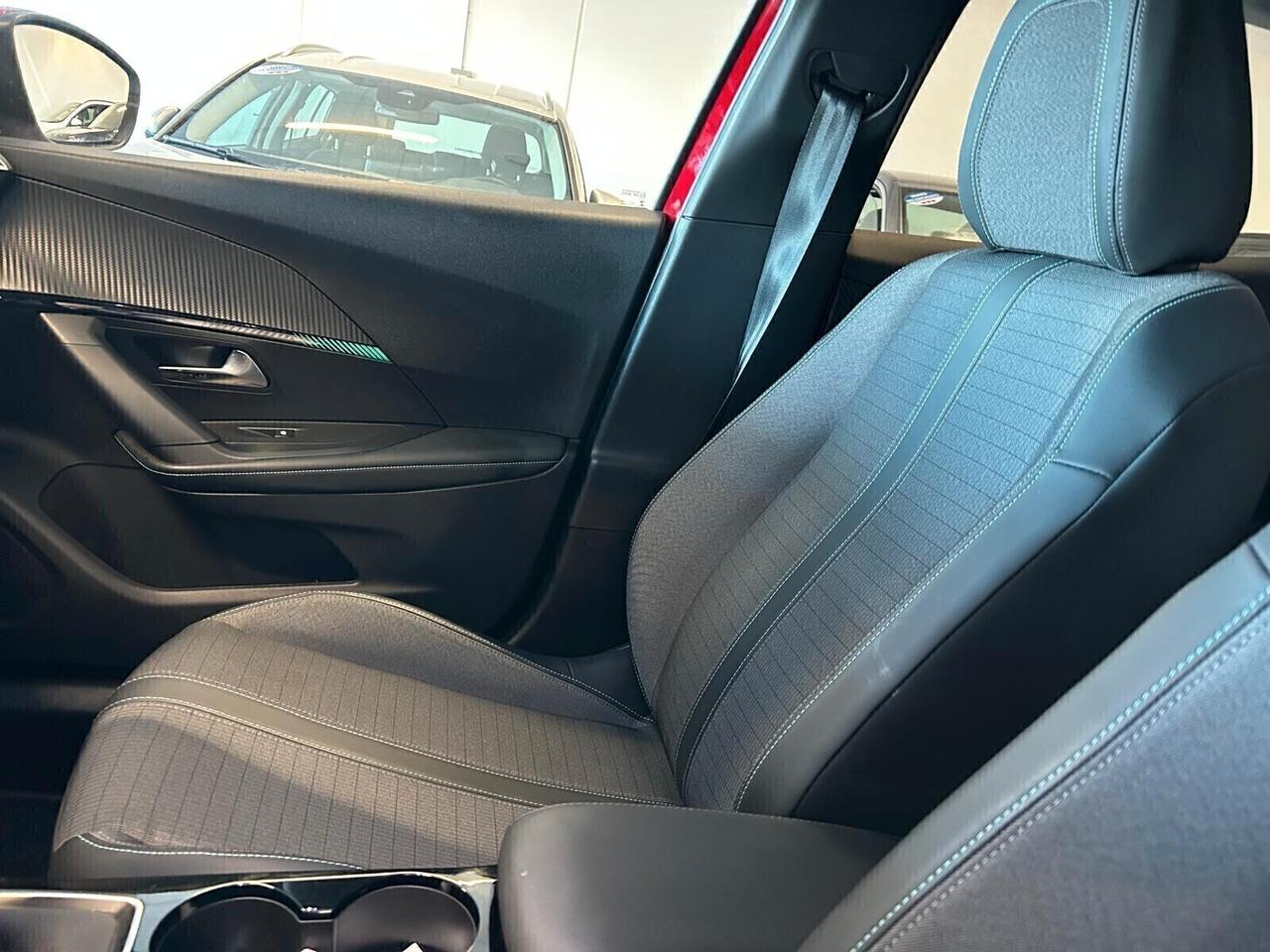 Peugeot 2008 ALLURE PACK PureTech 100 6mt SPOTICAR