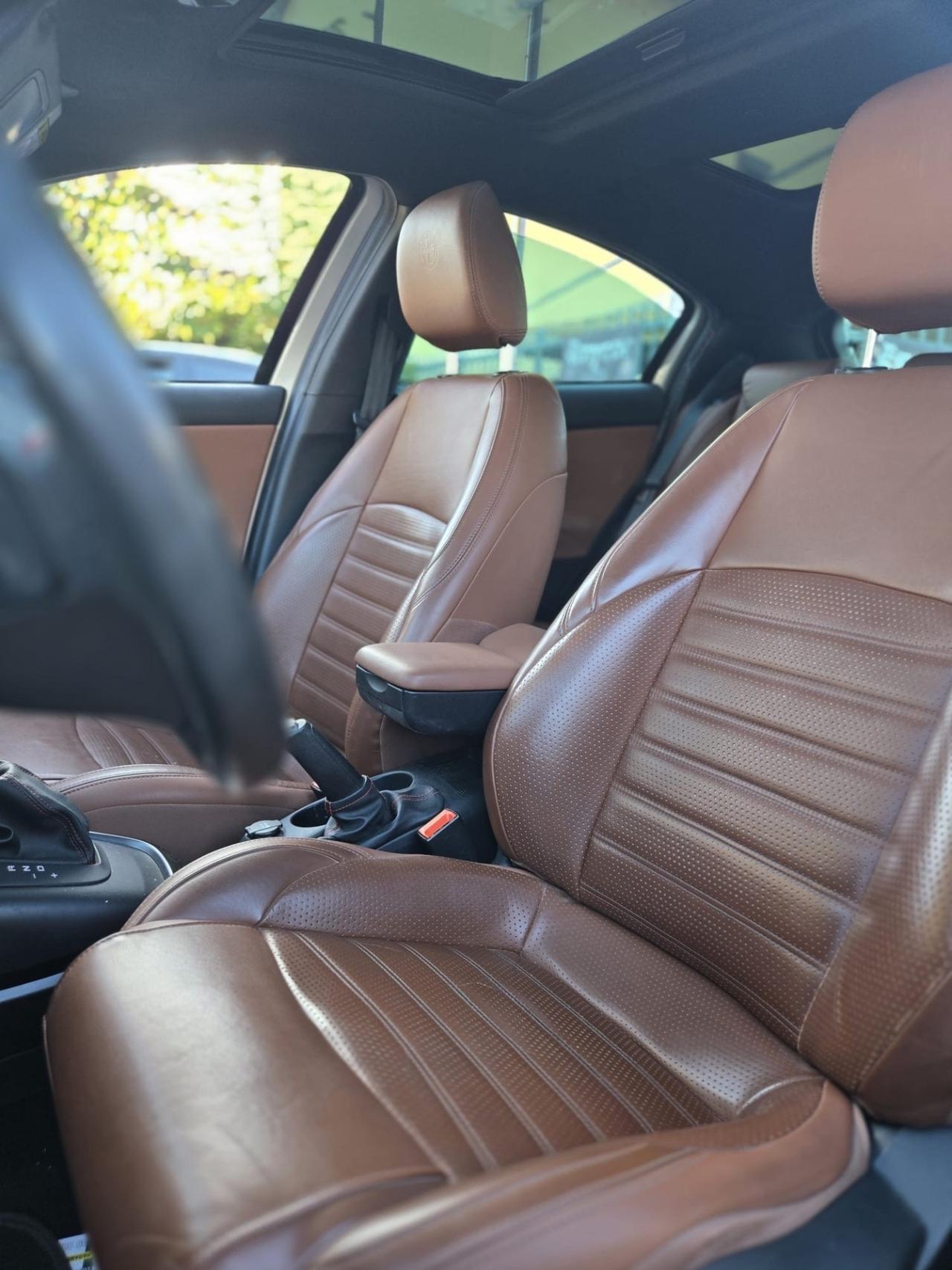 Alfa Romeo Giulietta 1750 Turbo TCT Quadrifoglio Verde