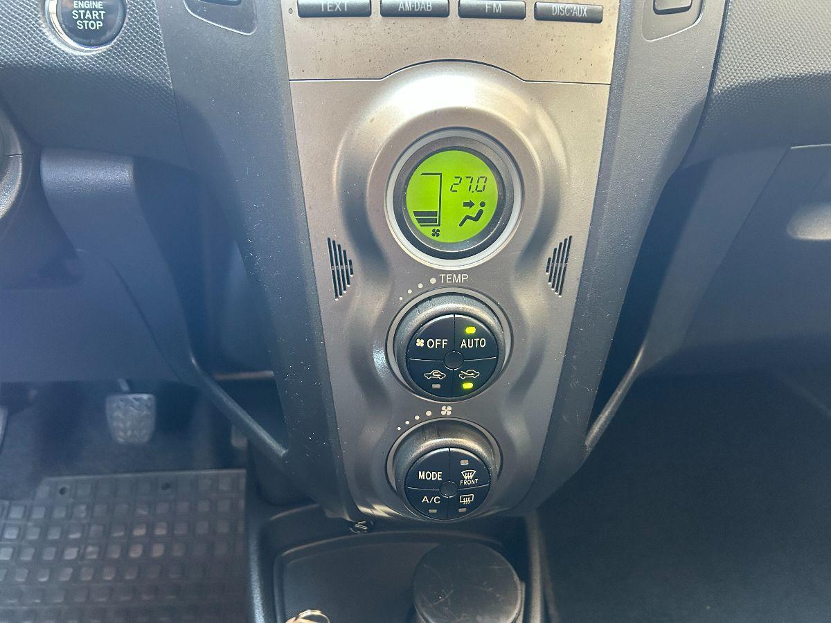 TOYOTA - Yaris - 1.4 D-4D 90CV 5p. Sol