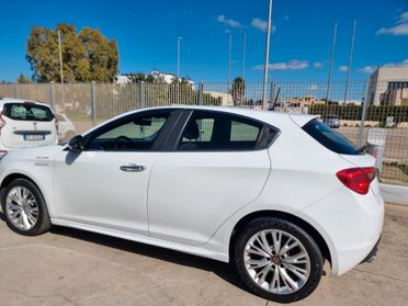 Alfa Romeo Giulietta 1.6 JTDm 120 CV VELOCE