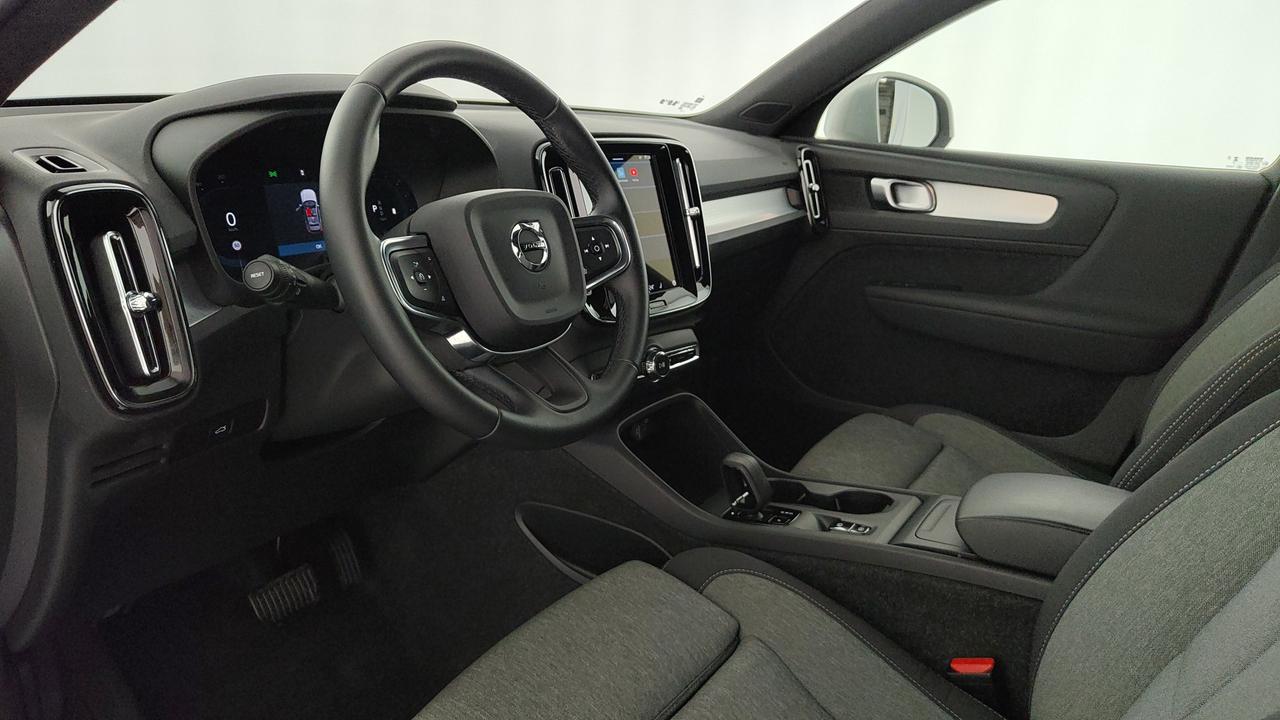 VOLVO XC40 2.0 b3 Core auto