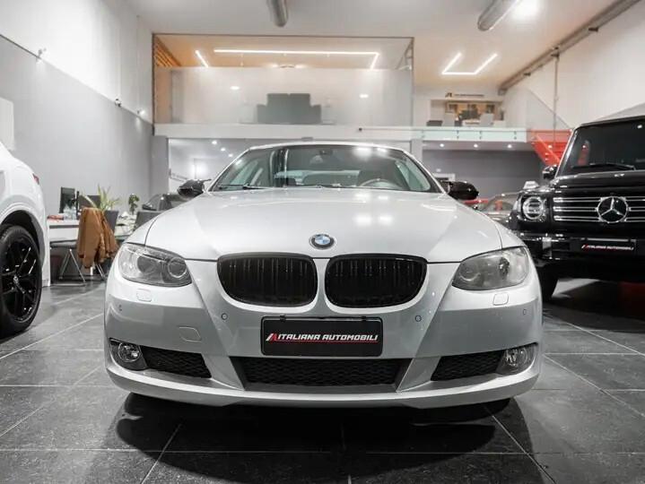 BMW Serie 3 Coupé E92 320d Attiva – Eleganza e Sportività