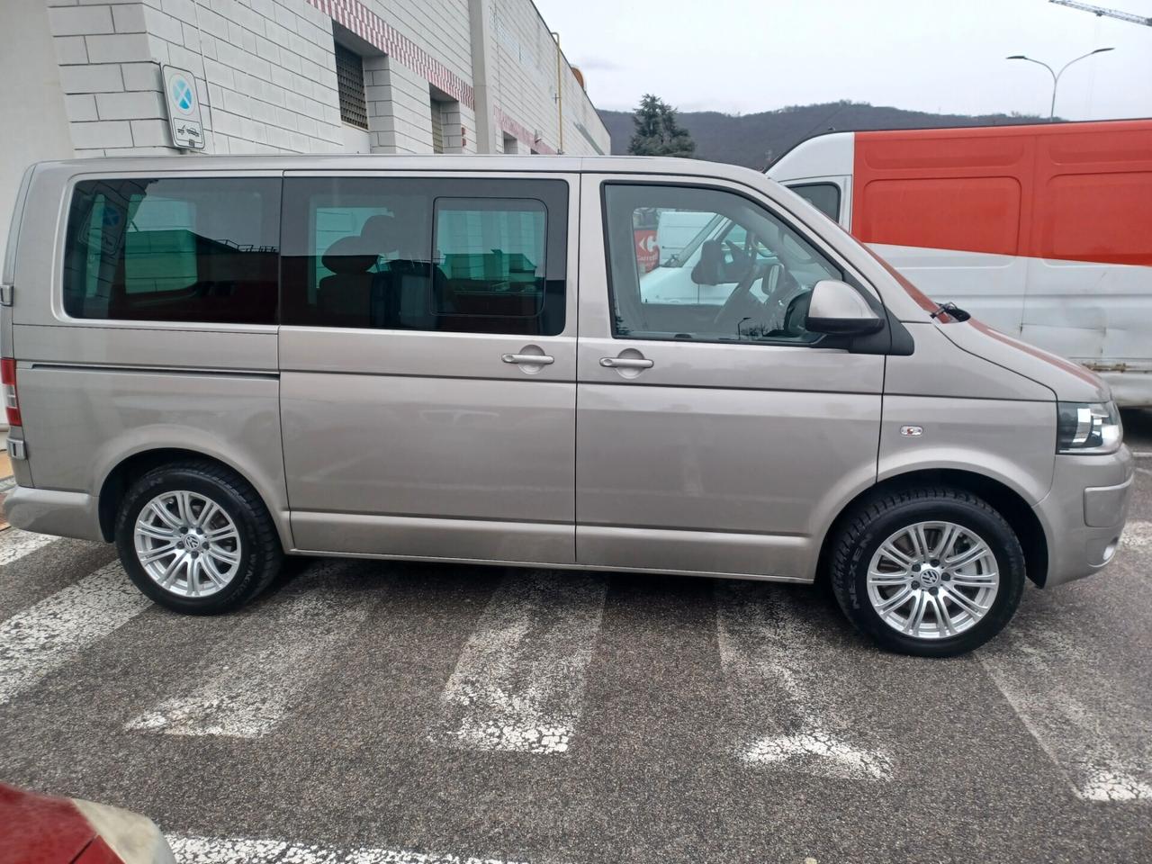 T5 CARAVELLE 2.0 TDI DSG 180 hp