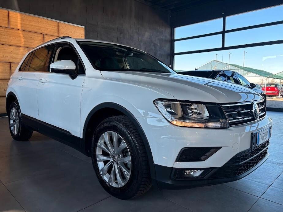Volkswagen Tiguan 2.0 TDI SCR DSG 4MOTION Business BMT