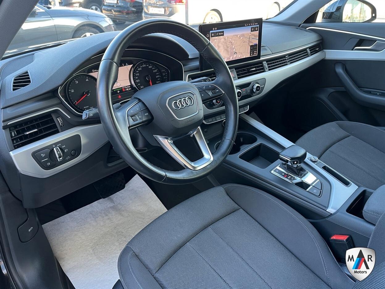 Audi A4 30 TDI/136 CV S tronic Business Advanced