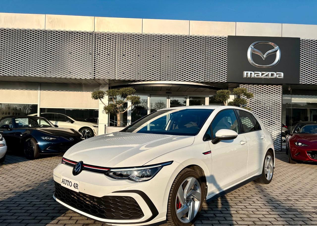VW Golf 8 GTI 2.0 TSI DSG | SOLI 15.000 KM – COME NUOVA – GARANZIA UFF. iva esposta