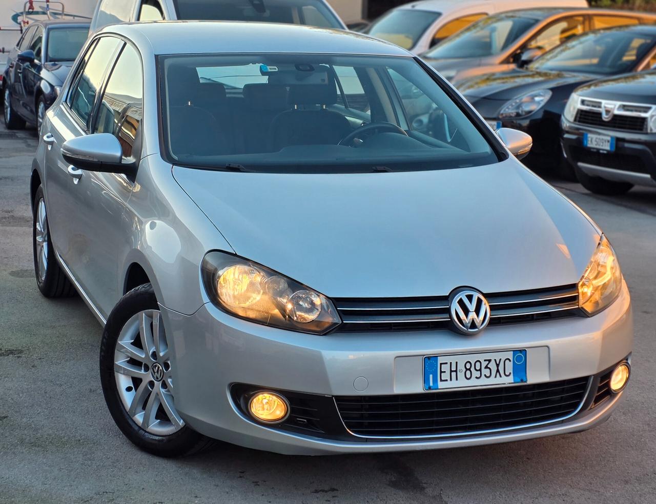 Volkswagen Golf 1.6 TDI DPF DSG 5p. Highline