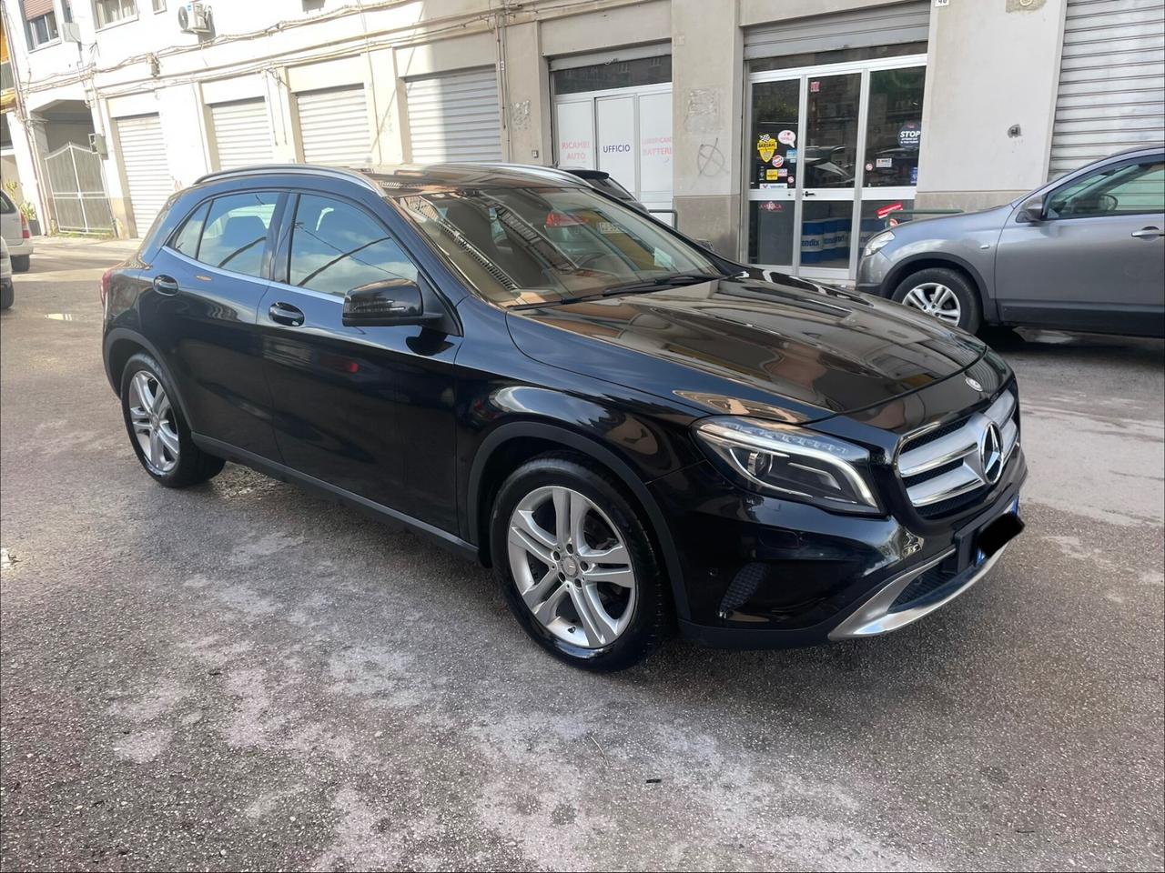 Mercedes-benz GLA 220 CDI Automatic 4Matic Premium