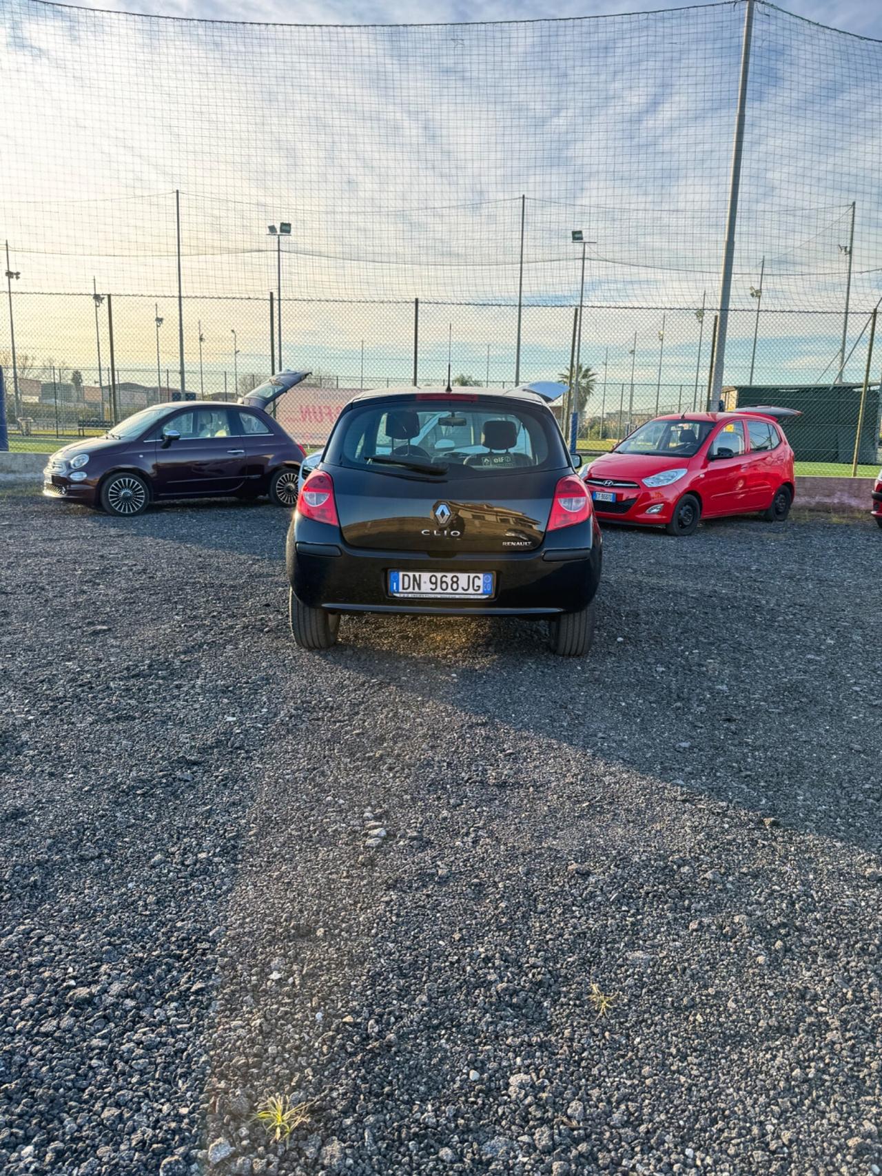 Renault Clio 1.2 16V 3 porte Le Iene