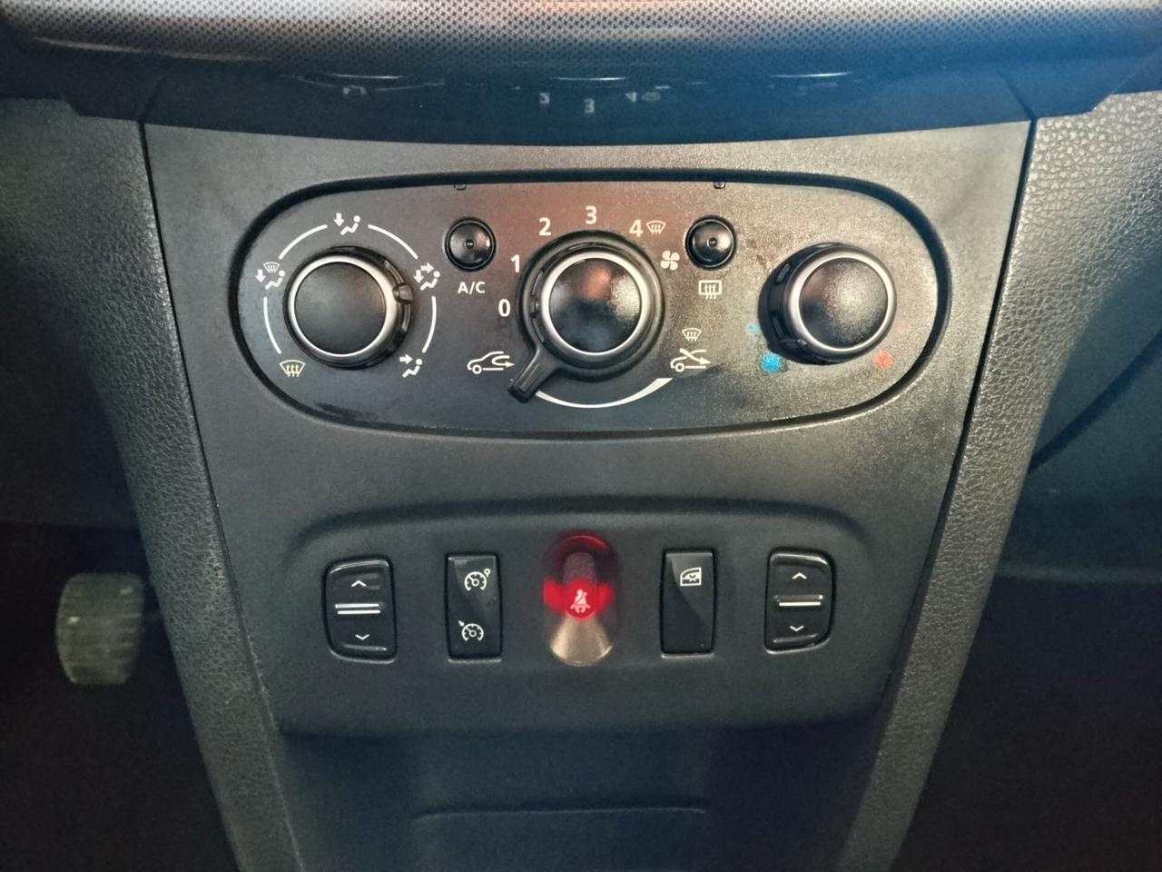 Dacia Logan 1.5 diesel 2018 CON GARANZIA