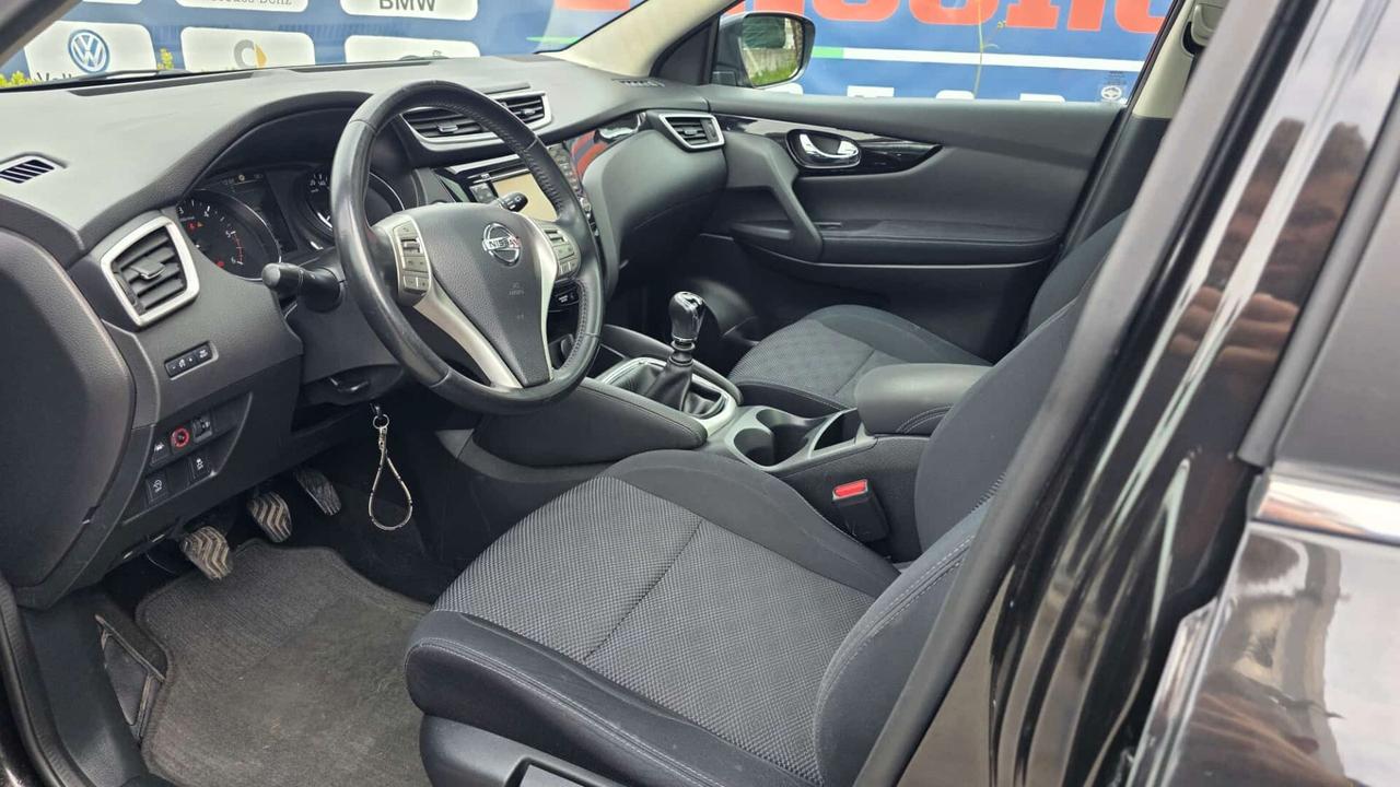 Nissan Qashqai 1.5 dCi Tekna Tetto Telecamera