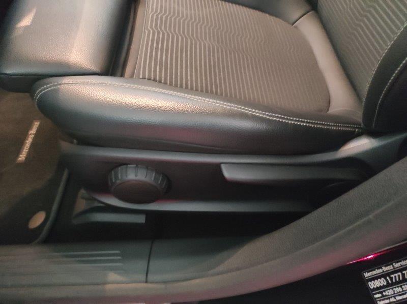 Mercedes-Benz Classe A (W177) - A 200 Automatic Sport