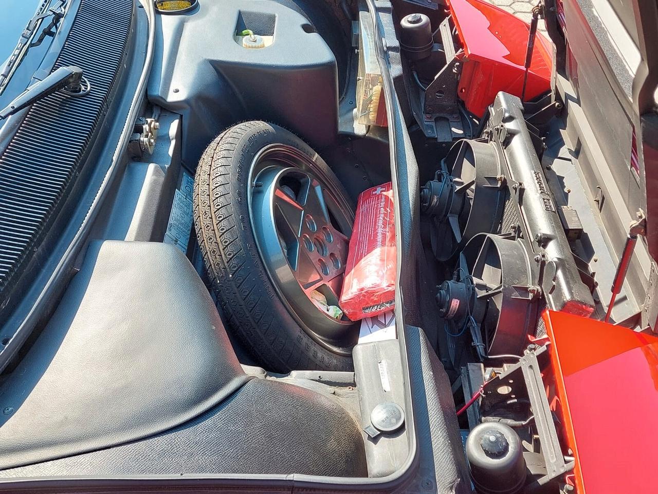 Ferrari Mondial 3.4 t cat cabriolet Targa ORO Book Service