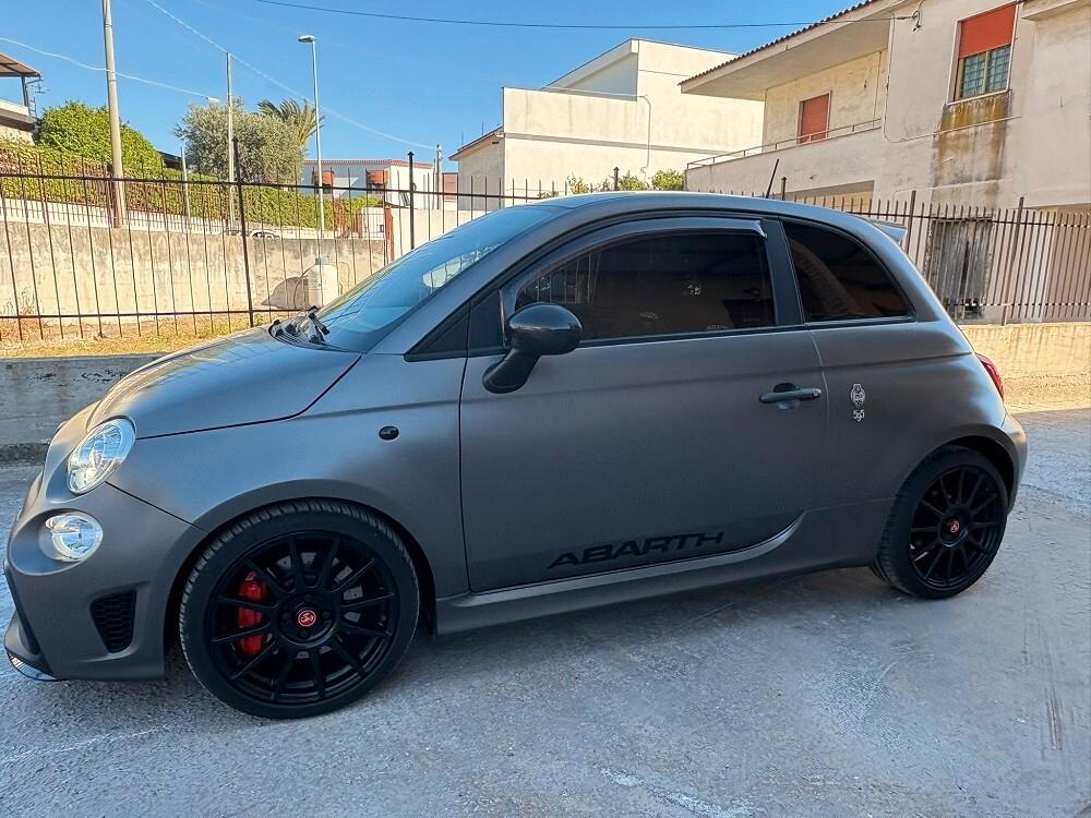 Abarth 595 1.4 Turbo T-Jet 180 CV Esseesse