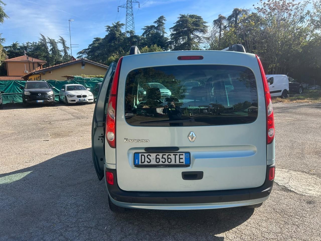 Renault Kangoo 1.6 cc Benzina/GPL 80.000 km GPL 2032