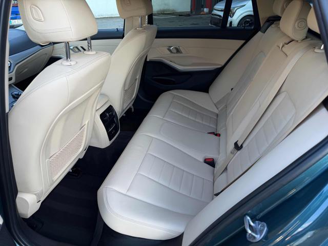 BMW 318 d Touring Business Advantage aut. Full