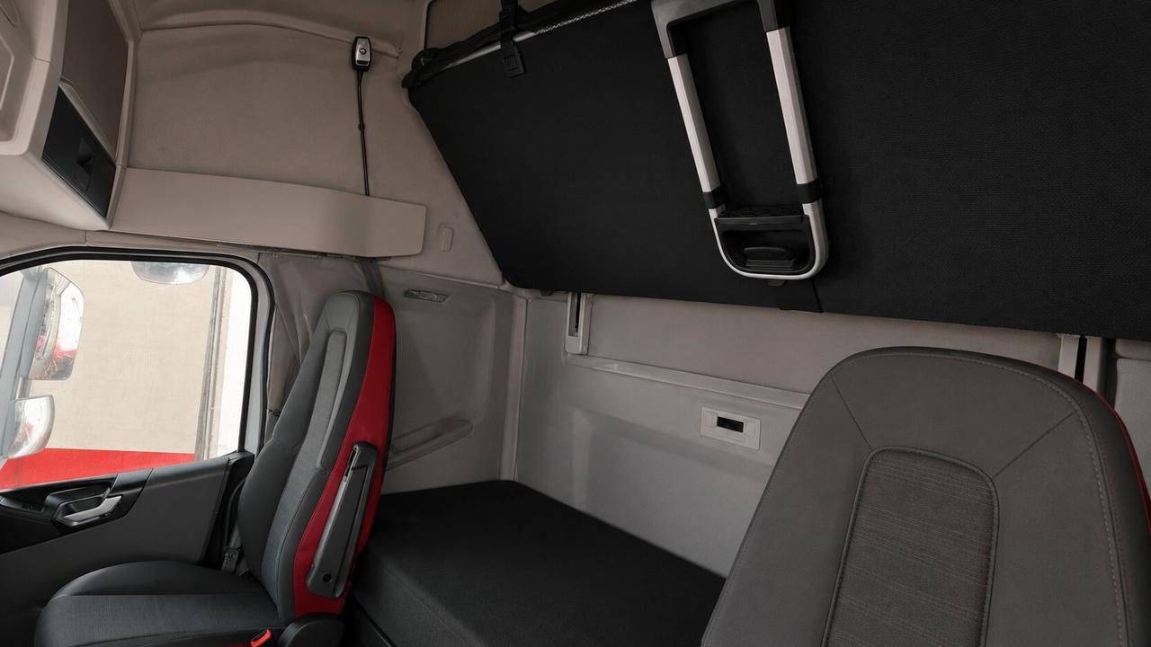 Volvo FH 500 CON IMPIANTO IDRAULICO