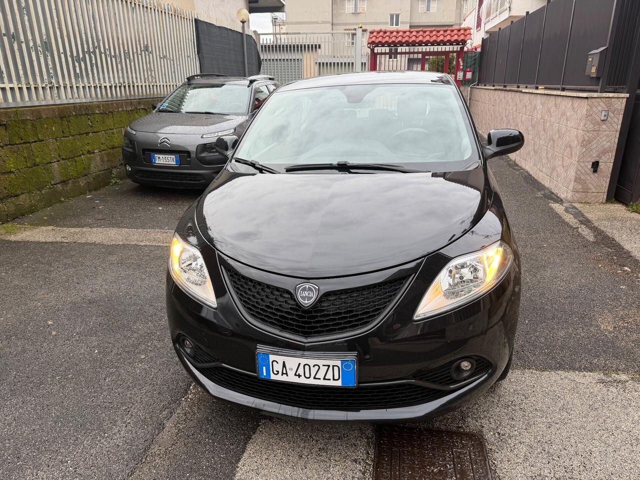Lancia Ypsilon 1.2 5 porte GPL Ecochic Monogram