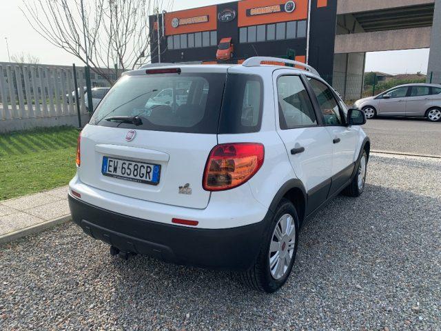 FIAT Sedici 1.6 16V 4x4 Emotion *GANCIO TRAINO*