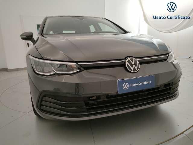 Volkswagen Golf 8ª serie 1.0 eTSI EVO DSG Life