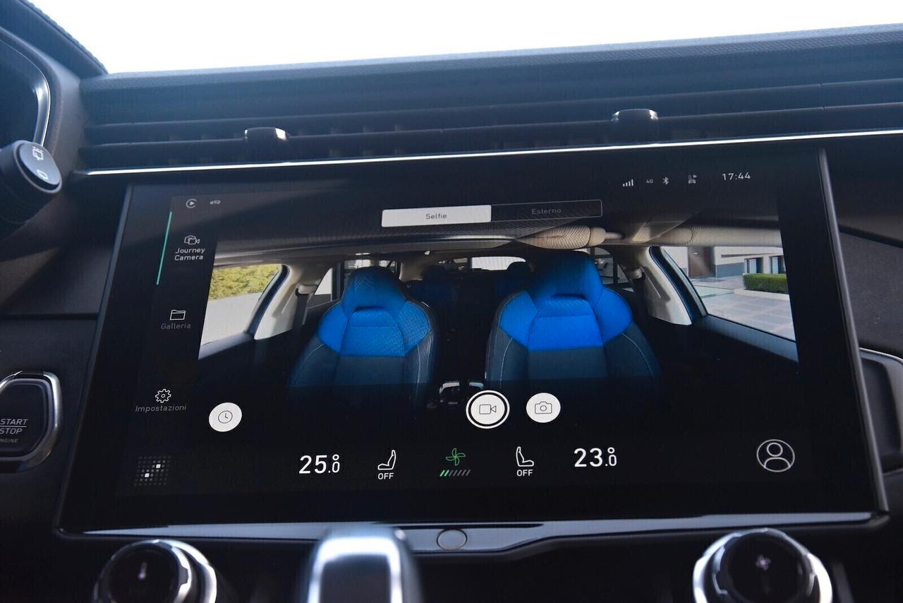 Lynk&co 01 PHEV Auto