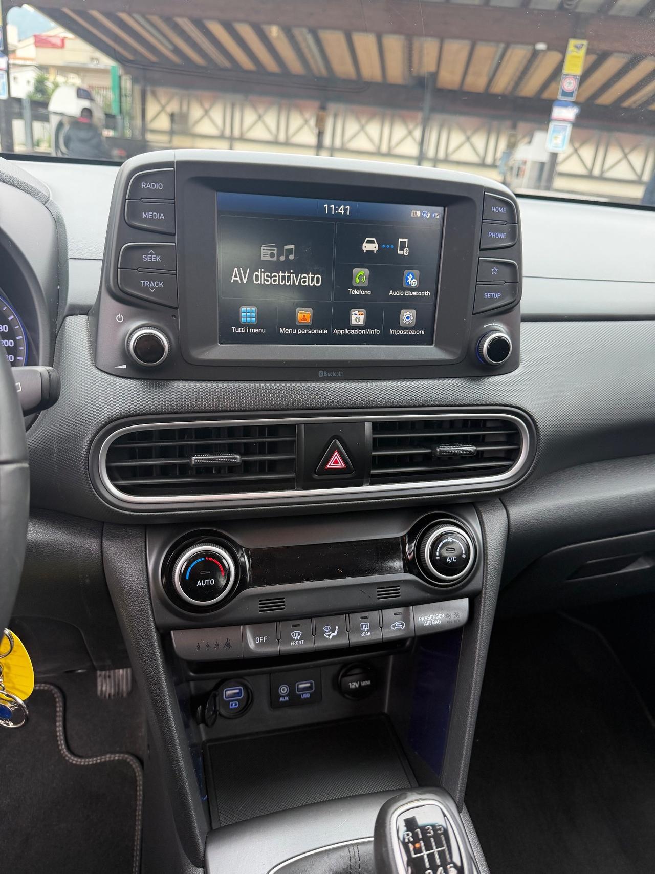 Hyundai Kona 1.0 T-GDI Xpossible