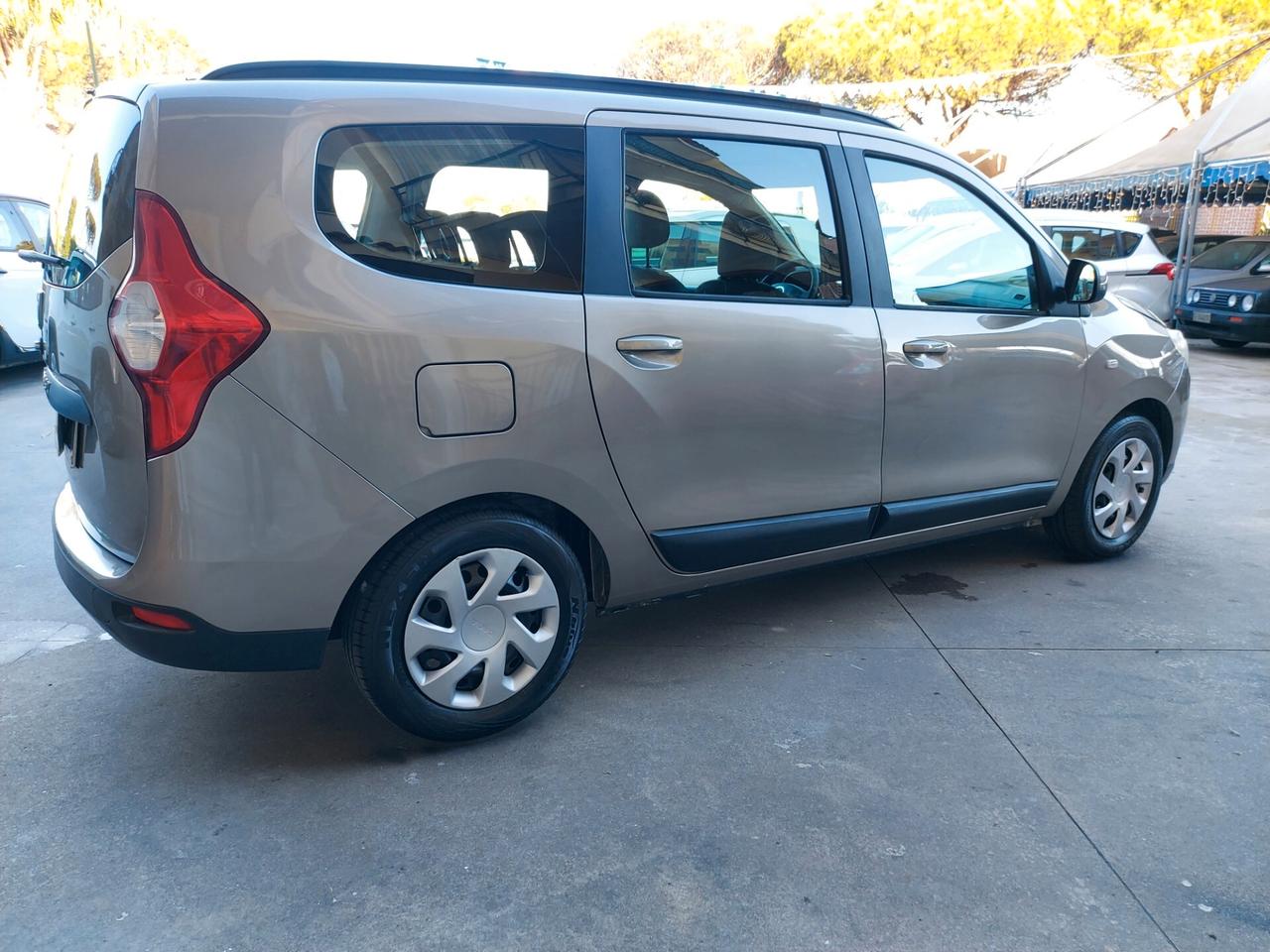 Dacia Lodgy 1.6 8V metano 140.000 km