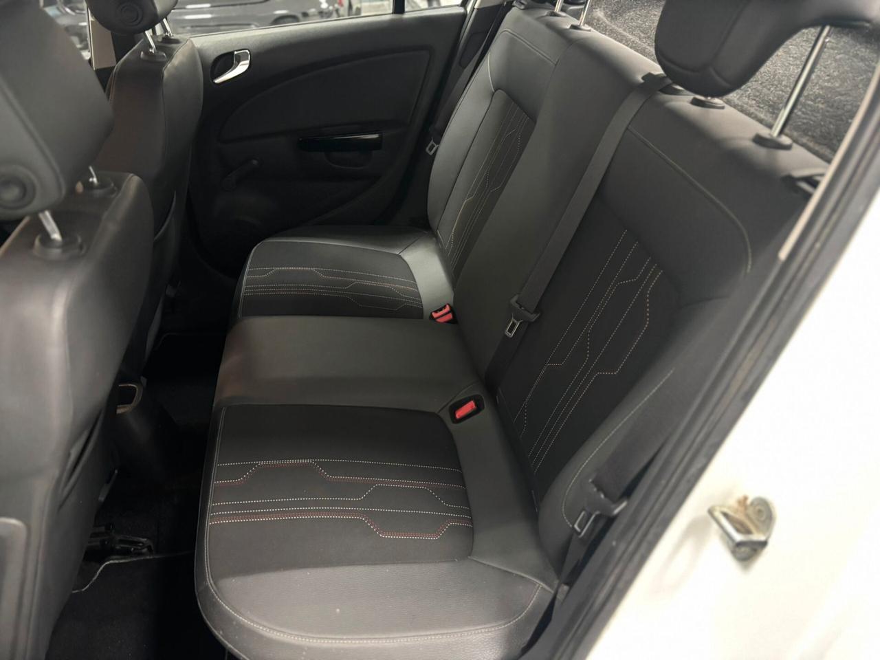 Opel Corsa 1.2GPL X NEOPATENTATI 2012