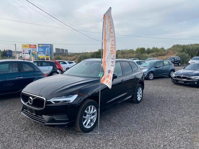 XC60 D4 Momentum-87.000KM-1 PROPRIETARIO