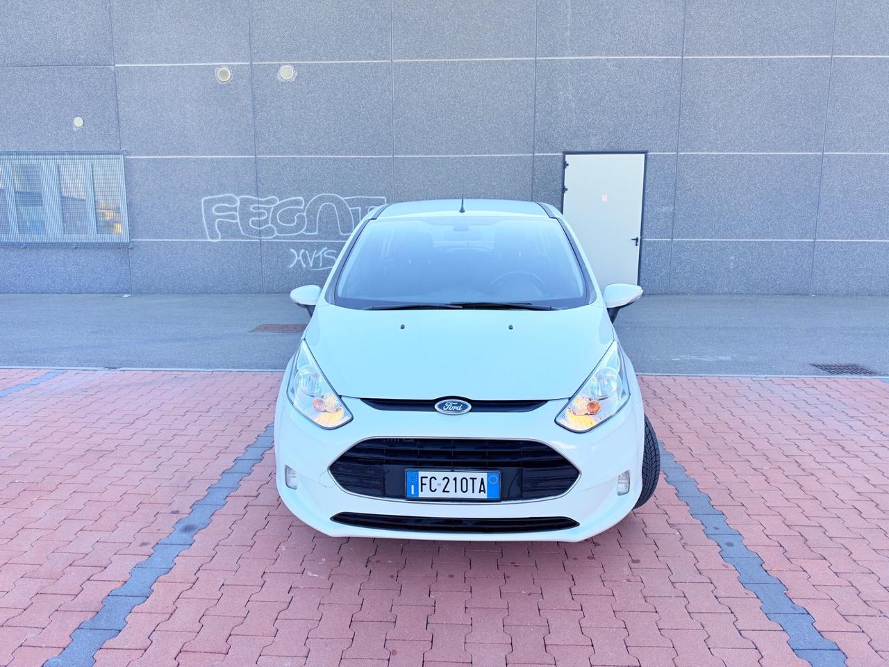Ford B-Max 1.0 EcoBoost 100 CV Business Titanium
