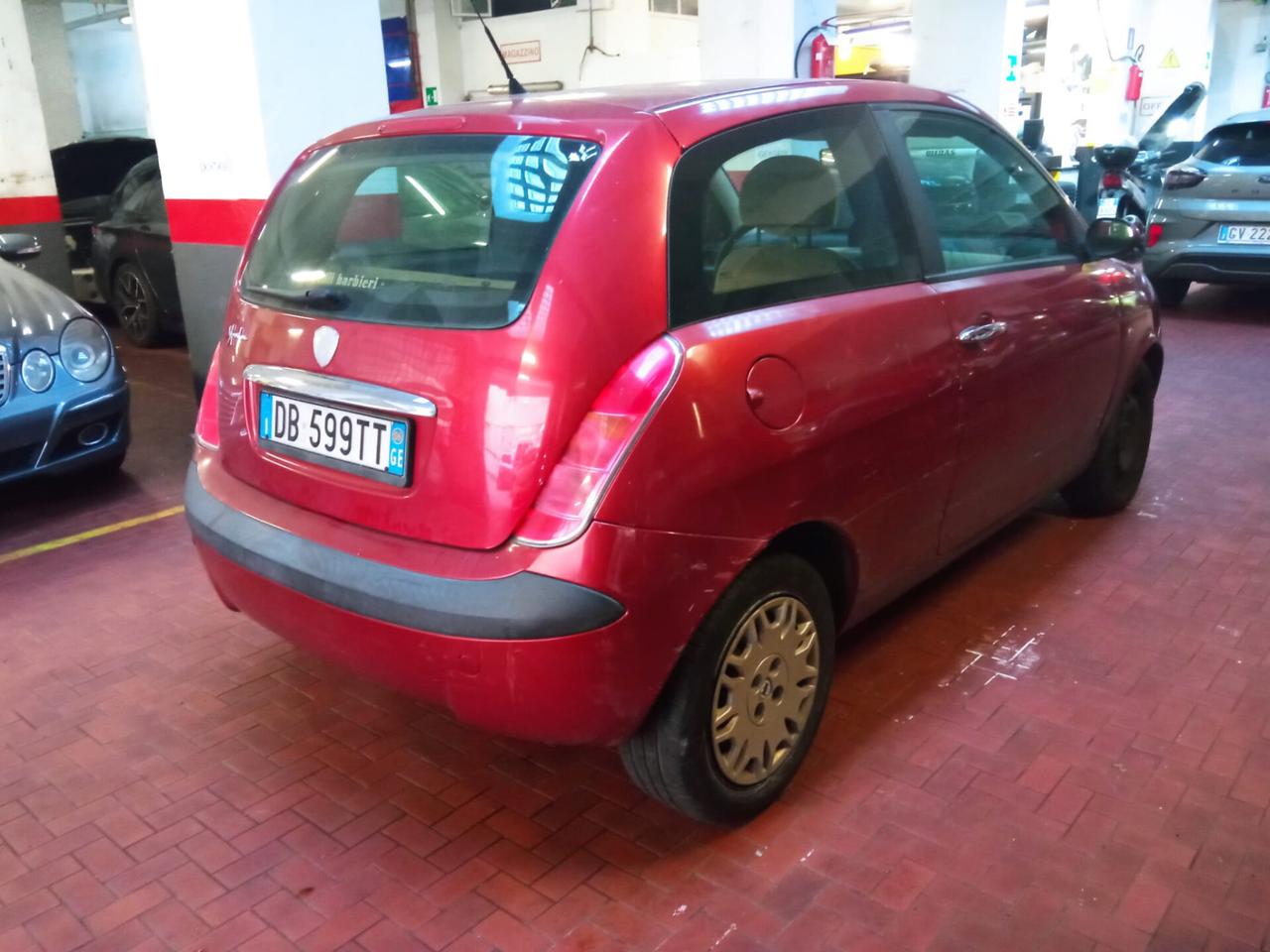 Lancia Ypsilon 1.2 Argento 60CV
