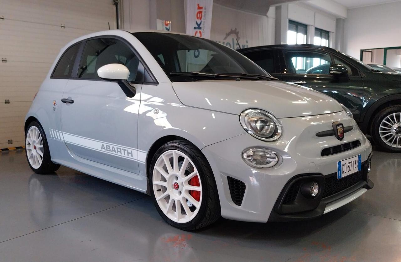 Abarth 595 1.4 Turbo T-Jet 180 CV Esseesse