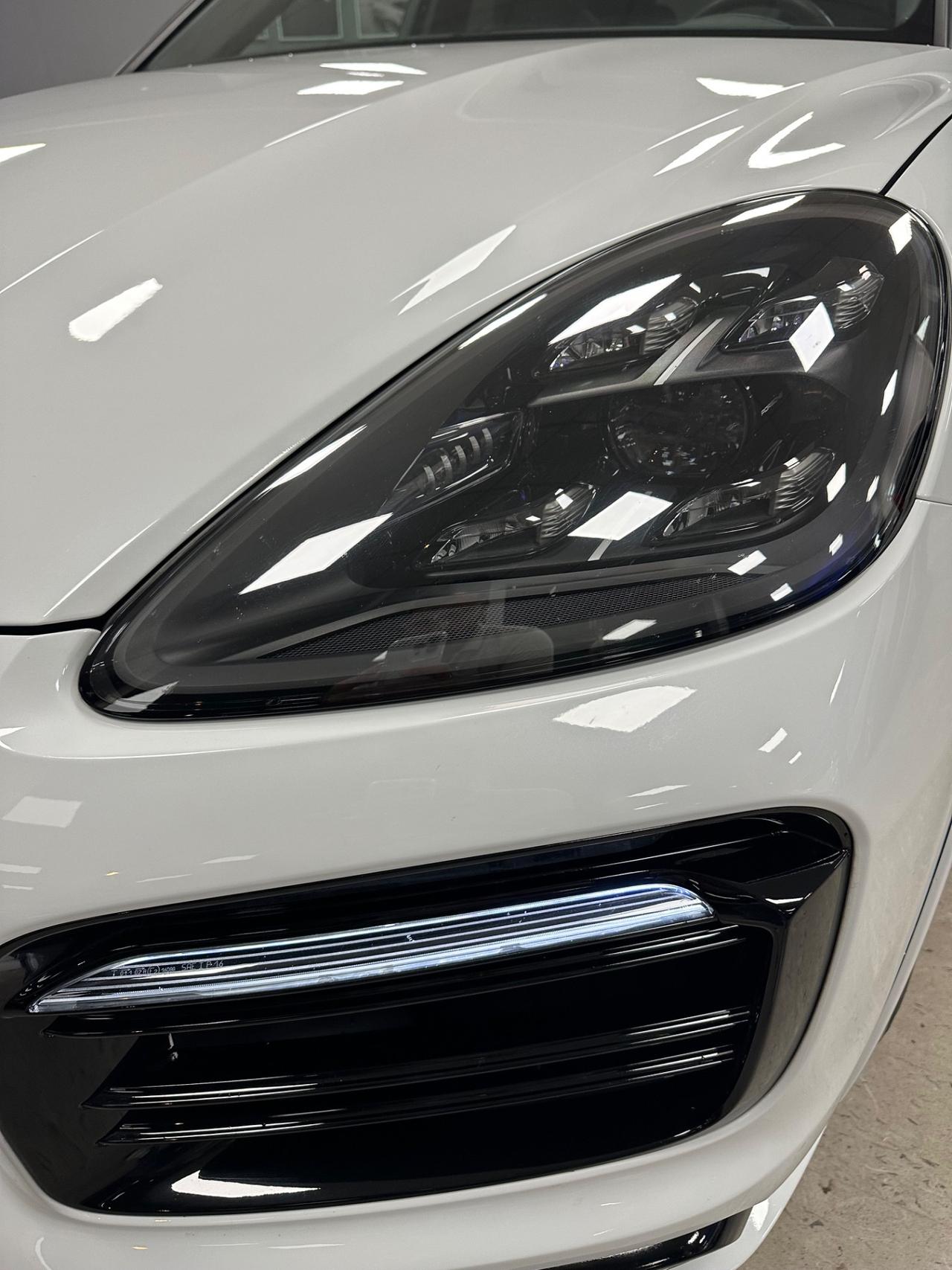 Porsche Cayenne Coupé 3.0 V6 E-Hybrid