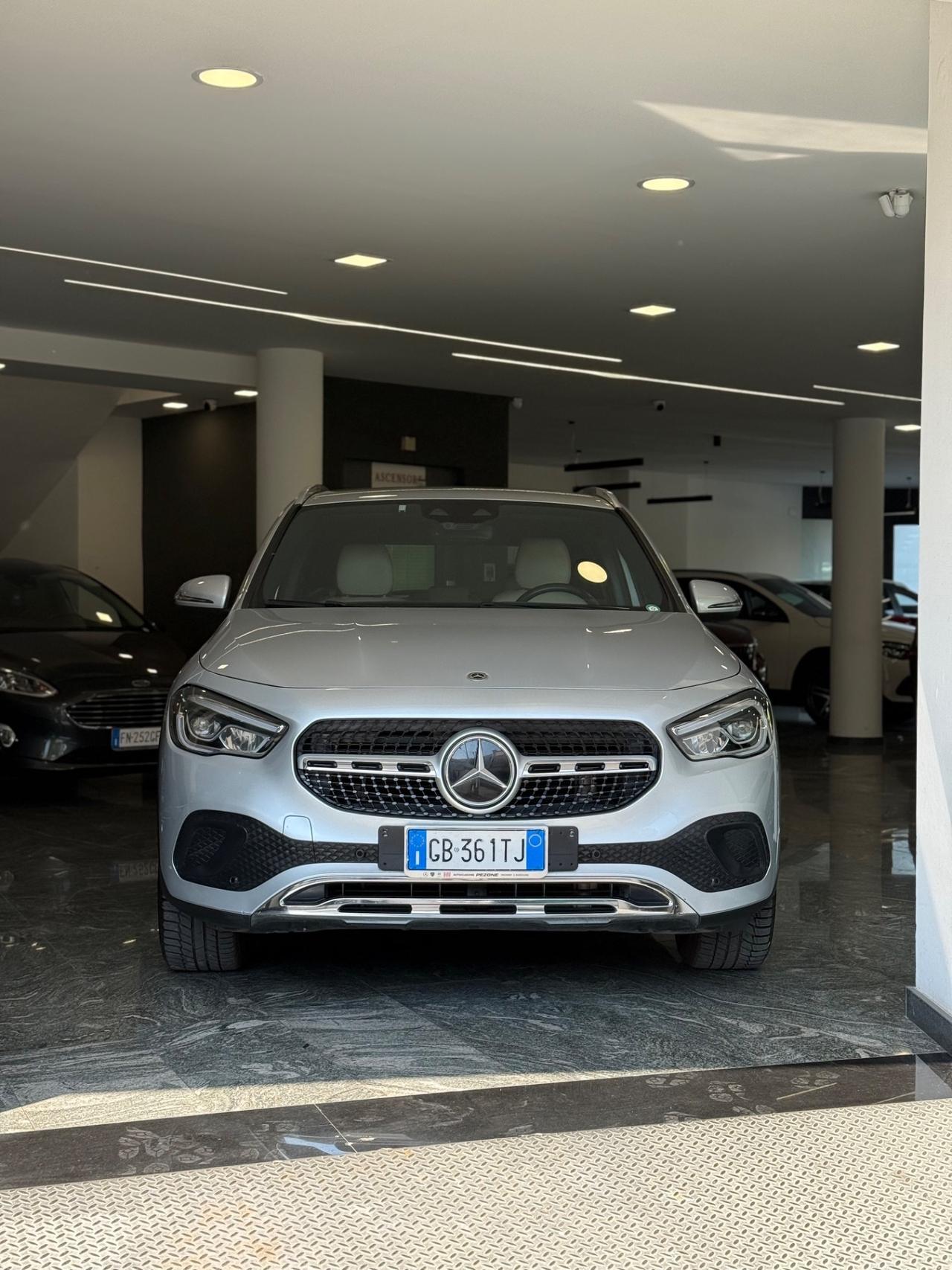 Mercedes-benz GLA 200 d Automatic 4Matic Sport Plus