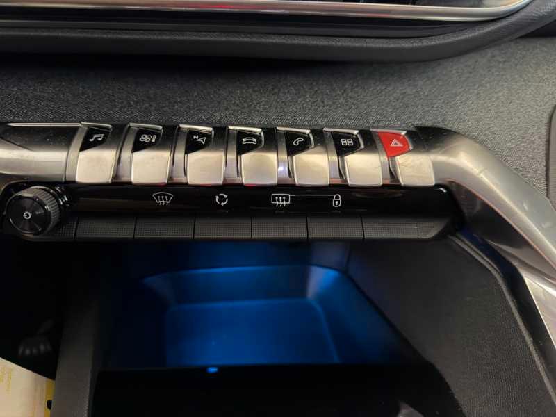 PEUGEOT 3008 II - 3008 1.6 bluehdi Active s&s 120cv