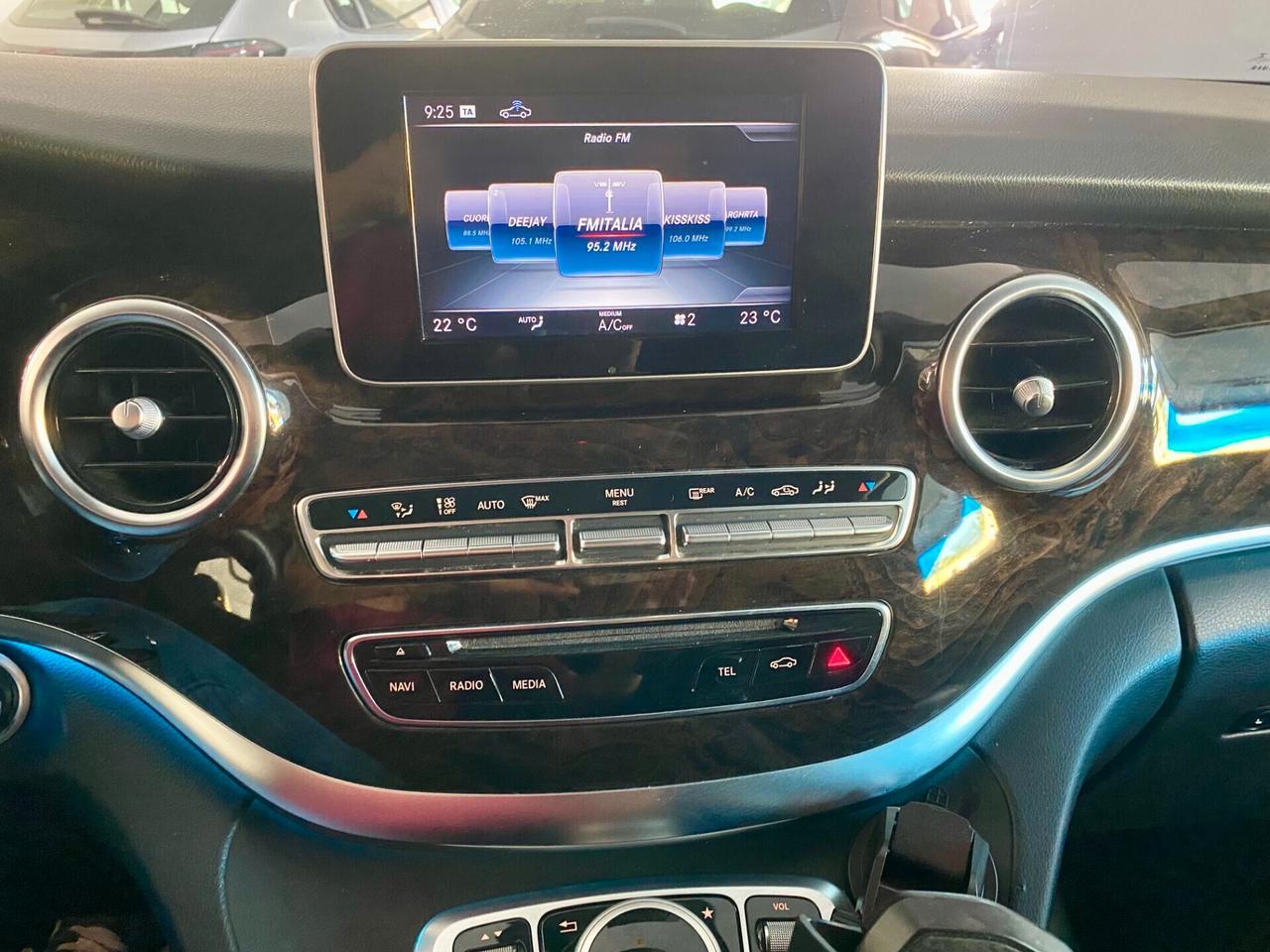 Mercedes-benz V 220 d Premium Long-2020