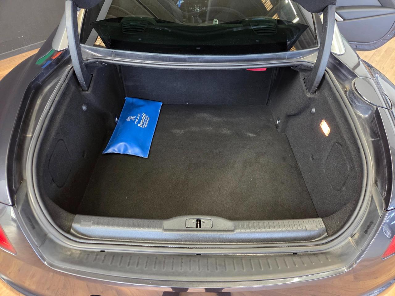 Peugeot RCZ 2.0 hdi 16v 163cv