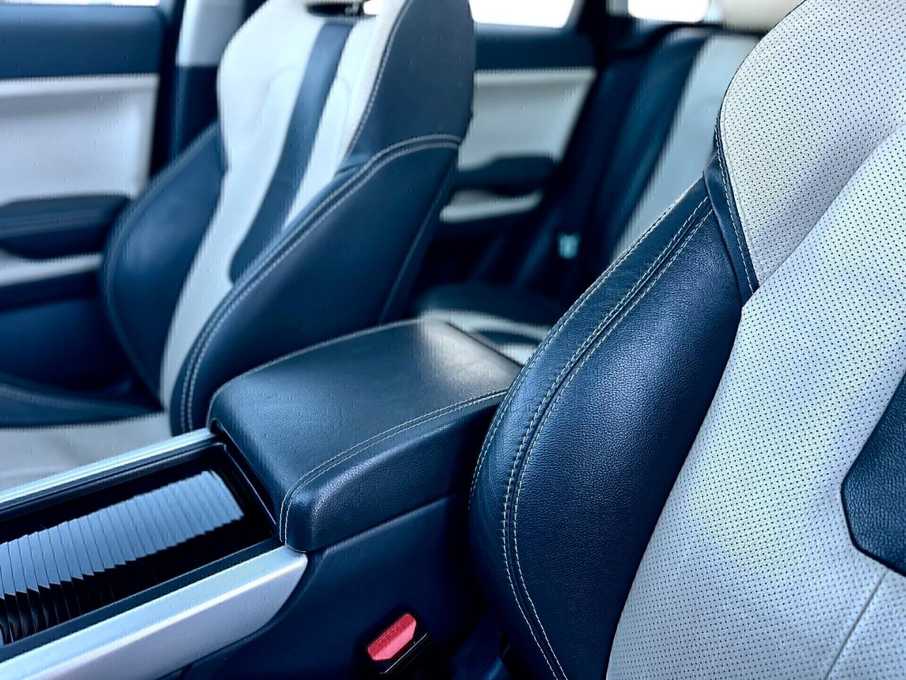 Land Rover EVOQUE 2.2 Sd4 Dynamic *TETTO