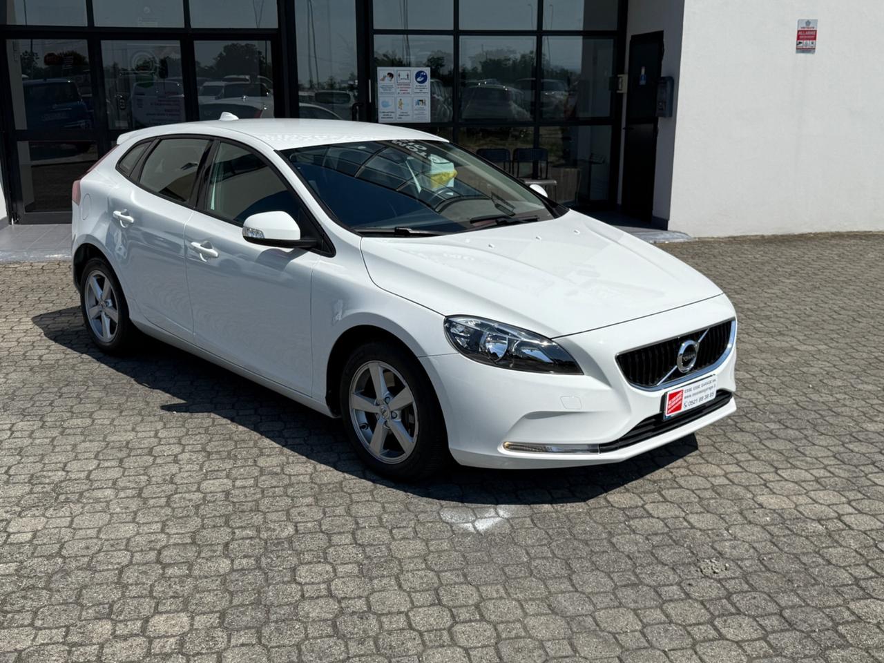 Volvo V40 - 2.0d|CERCHI IN LEGA| NAVI