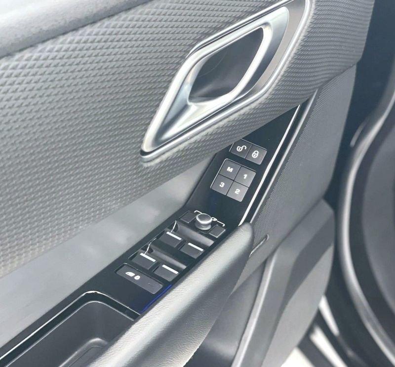 Land Rover Range Rover Velar Range Rover Velar 2.0D I4 240 CV R-Dynamic S