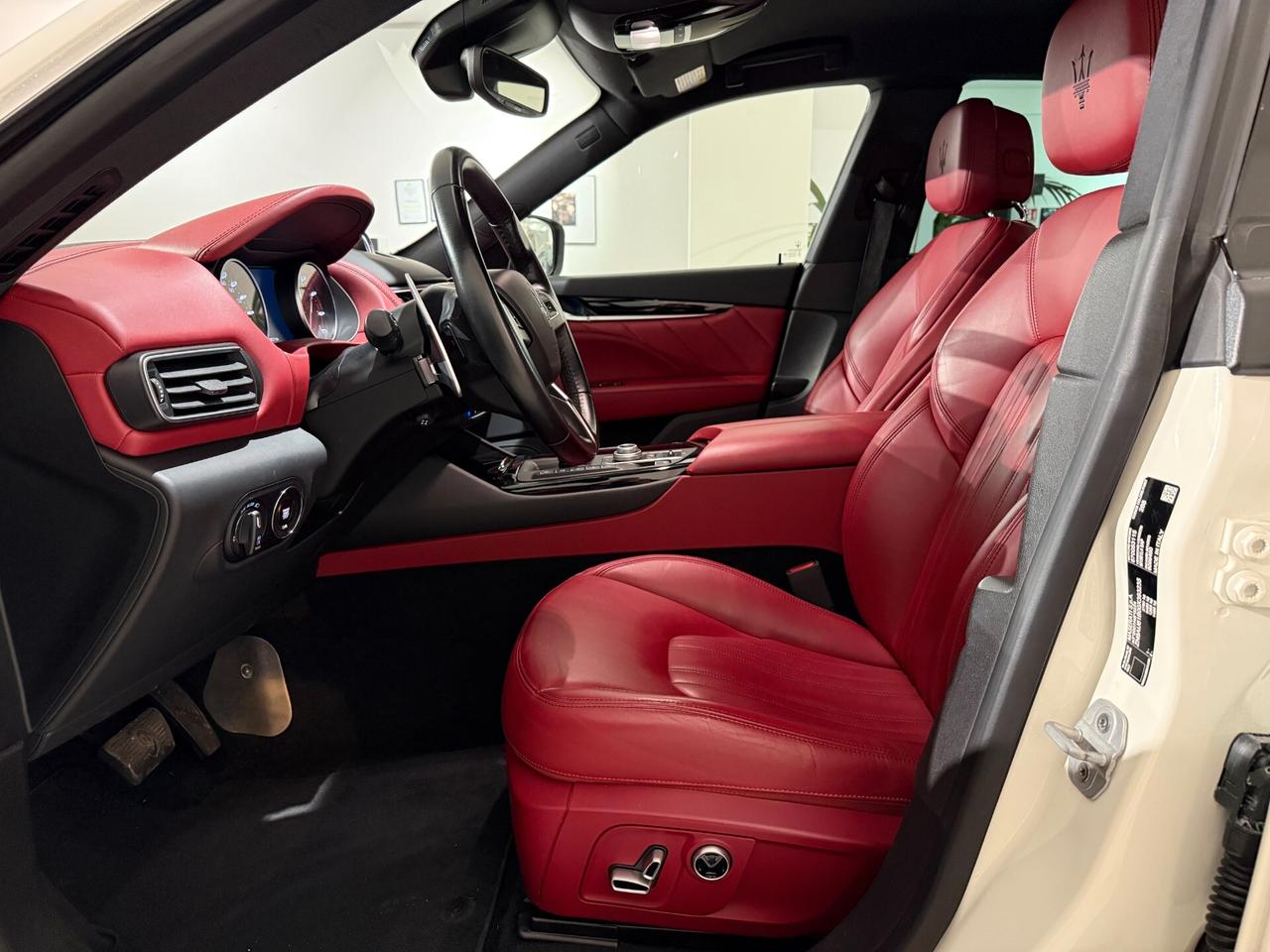 Maserati Levante MHEV 330 CV AWD Executive