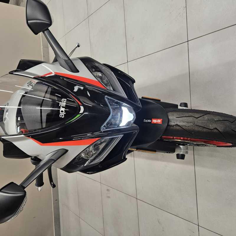 Aprilia RSV4 RR - 2021