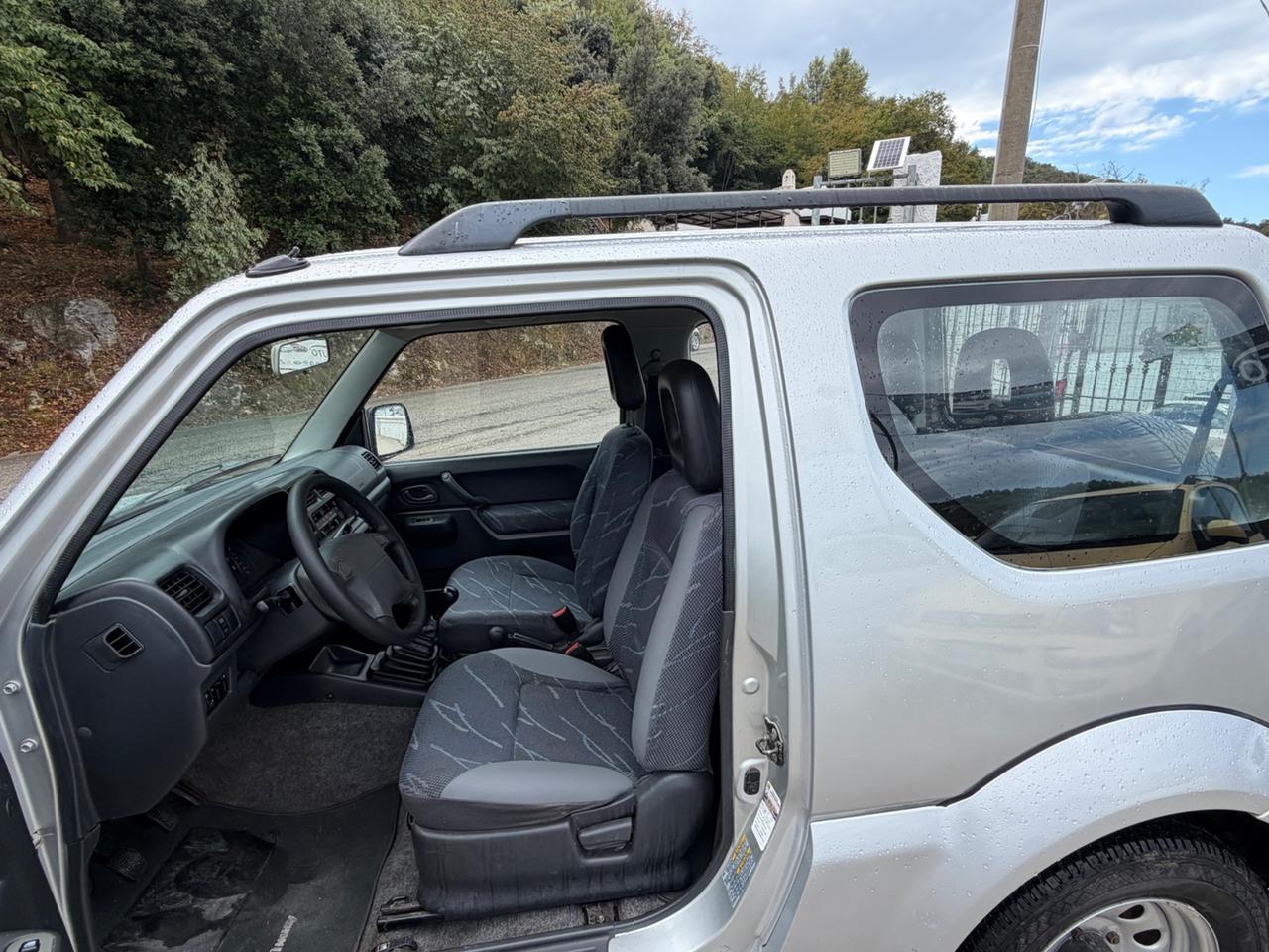 Suzuki Jimny 1.3i 16V cat 4WD JLX Special