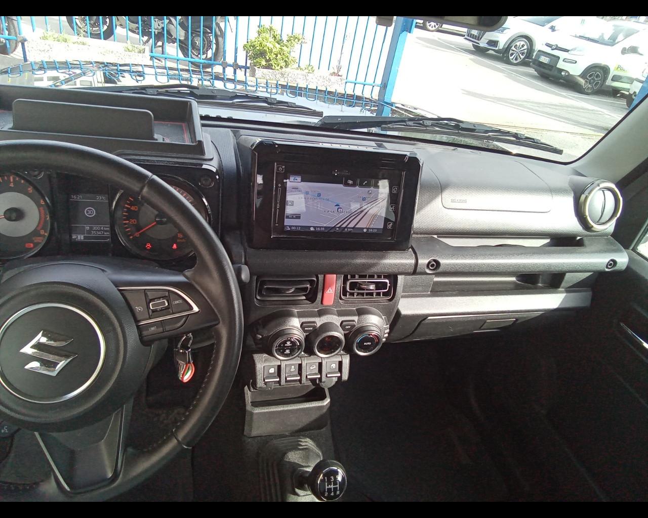 SUZUKI Jimny 4ª serie - Jimny 1.5 5MT Top