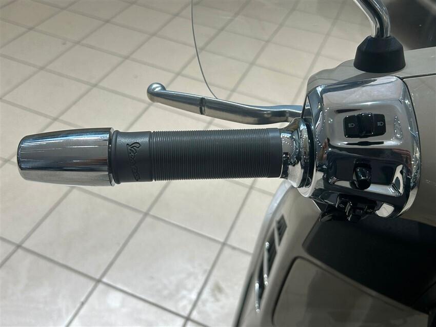 Vespa GTS 300 hpe 310