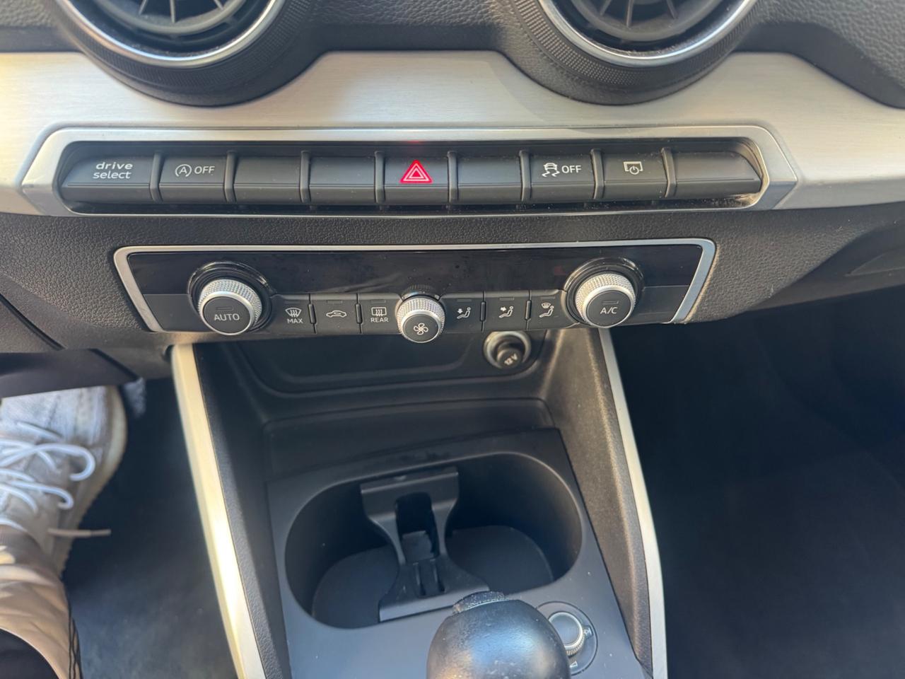 Audi Q2 30 TDI S line Edition