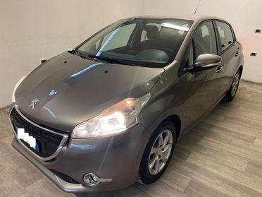 Peugeot 208 1.4 HDi 68 CV 5 porte Allure FULL OPTIONAL NEOPATENTATI